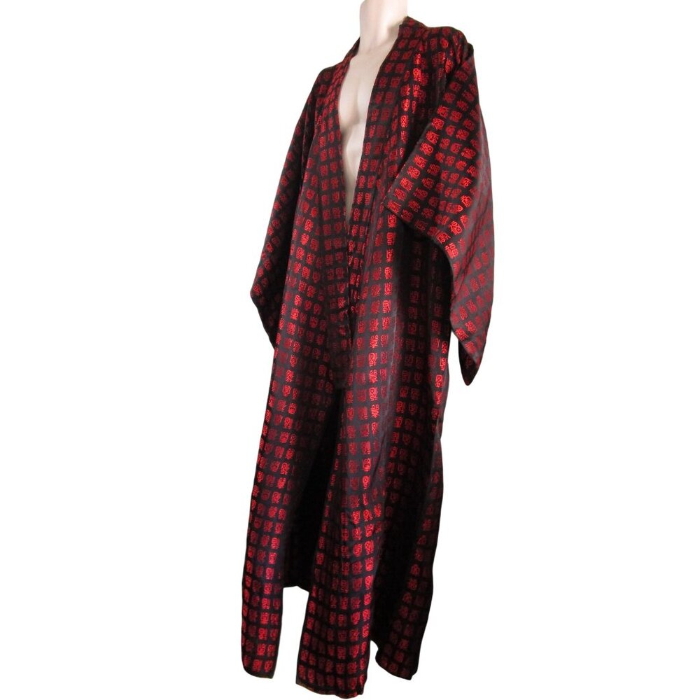 Kimono Style Robe Black Red Hanzi Funan Fu No Label Vintage EUC Sash Included - Picture 3 of 16